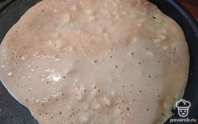 Жарьте на сухой сковороде с двух сторон. 