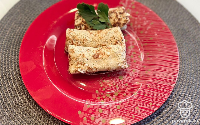 Блинчики со сметаной и зеленью — Рецепт с фото