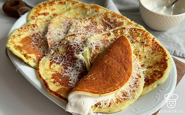 Картофельные блинчики с зеленью — Рецепт с фото