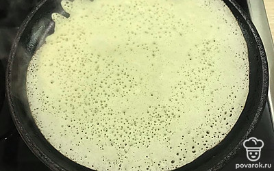 Выпекайте на смазанной растительным маслом разогретой сковороде.