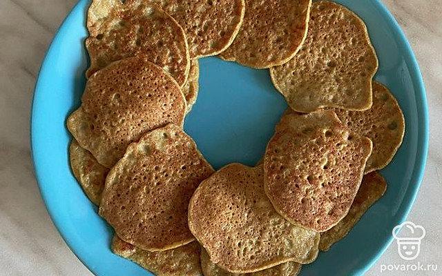 Блинчики с корицей из овсяной каши быстрого приготовления — Рецепт с фото