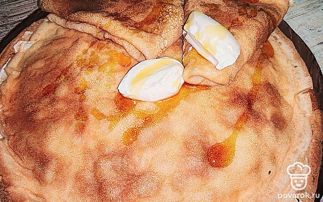 Тонкие блинчики на яйцах — Рецепт с фото