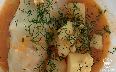 Перед подачей посыпать укропом и предложить сметану. Приятного аппетита!