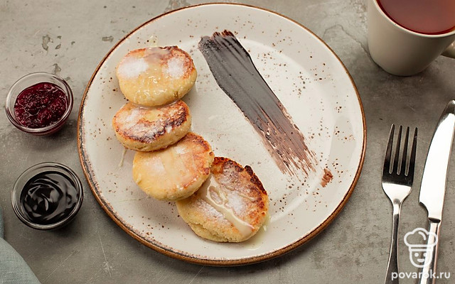 Сырники с манкой — Рецепт с фото