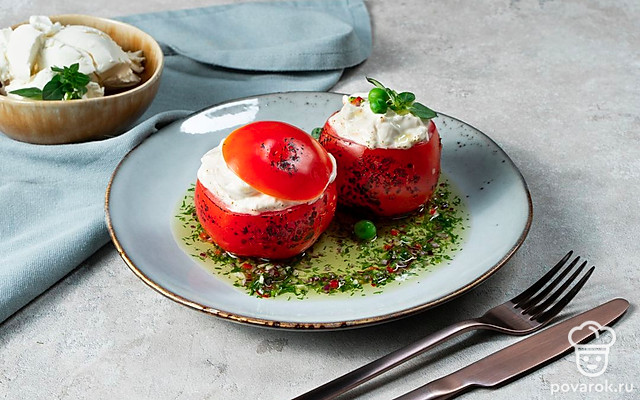 Быстрые фаршированные помидоры — Рецепт с фото