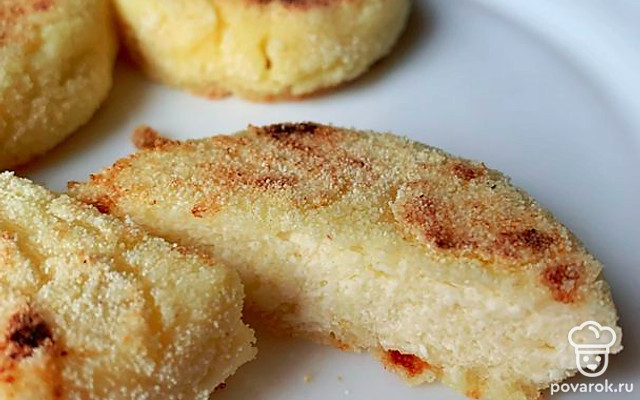 Сырники с хрустящей корочкой — Рецепт с фото