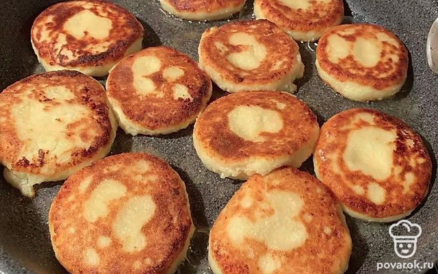 Вкуснейшие творожные сырники — Рецепт с фото