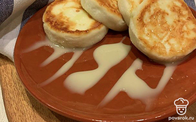 Сырники воздушно-нежные — Рецепт с фото