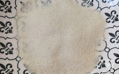 Подготовить манную крупу.