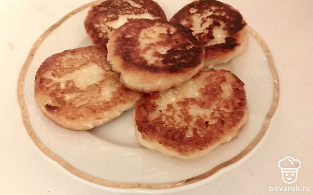 Легкие и полезные сырники — Рецепт с фото