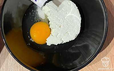 Добавьте сахар.