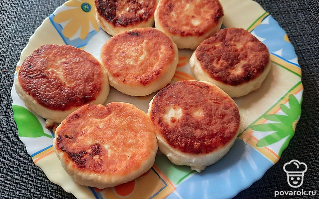 Сочные сырники — Рецепт с фото