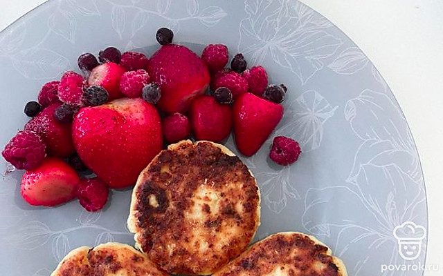 Сырники нежнейшие на завтрак — Рецепт с фото