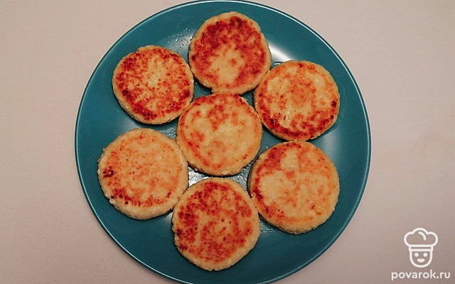 Прекрасные домашние сырники — Рецепт с фото