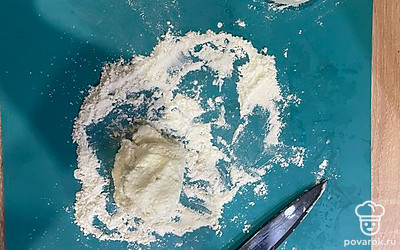 Сформировать котлетки.