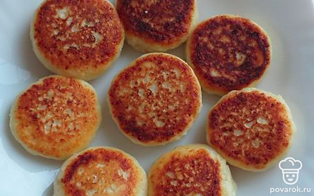 Творожные сырники для семейного завтрака — Рецепт с фото