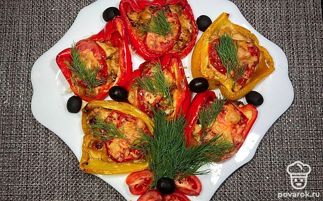 Ароматный фаршированный перец с куриным филе — Рецепт с фото