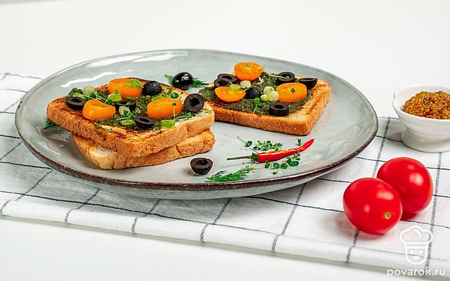 Тост с пармезаном — Рецепт с фото