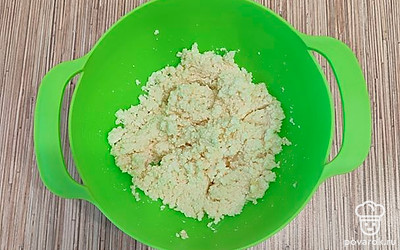 Все три ингредиента хорошенько перемешать.