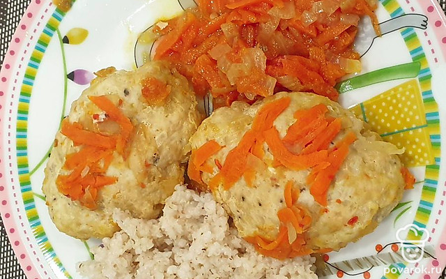 Котлетки тушёные «На шубе» — Рецепт с фото