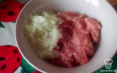 Добавьте к фаршу.