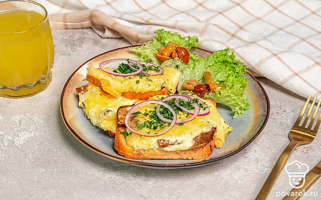 Тост с маринованными грибами — Рецепт с фото