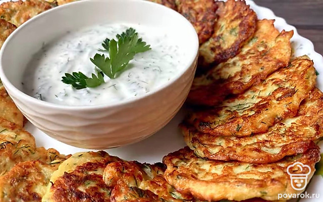 Котлеты из кабачков со свежей зеленью — Рецепт с фото