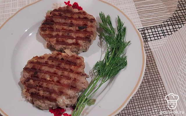 Вкуснейшие котлеты с сыром и укропом — Рецепт с фото