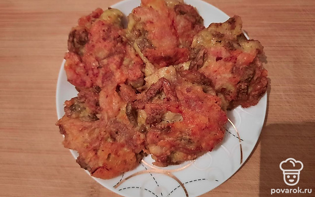 Котлеты рубленые с сыром, шампиньонами и курицей — Рецепт с фото