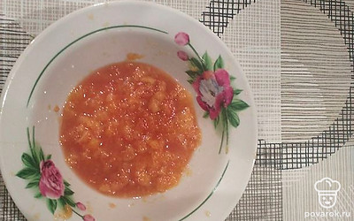 Икру очистить от плёнки.