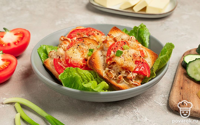 Тост с куриным фаршем — Рецепт с фото