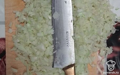 Порубим ножом мелко-мелко.