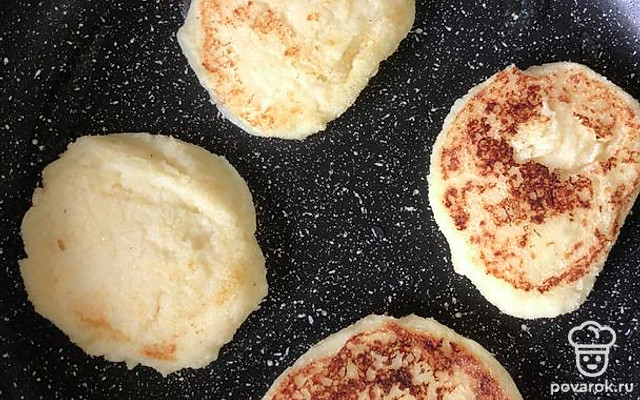 Картофельно-сырные котлеты — Рецепт с фото