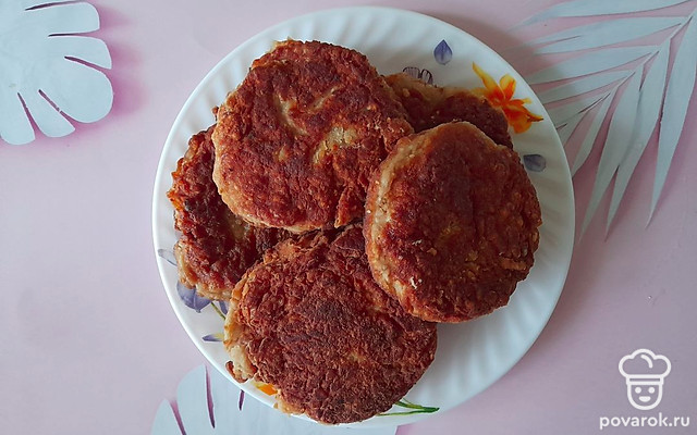 Котлеты из куриного фарша с картошкой — Рецепт с фото