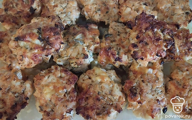 Рубленые котлеты из курицы с сыром и зеленью — Рецепт с фото
