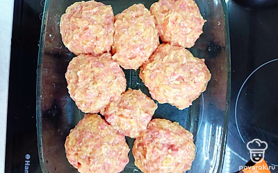 Ставим в духовку на 40 минут при температуре 180 градусов.