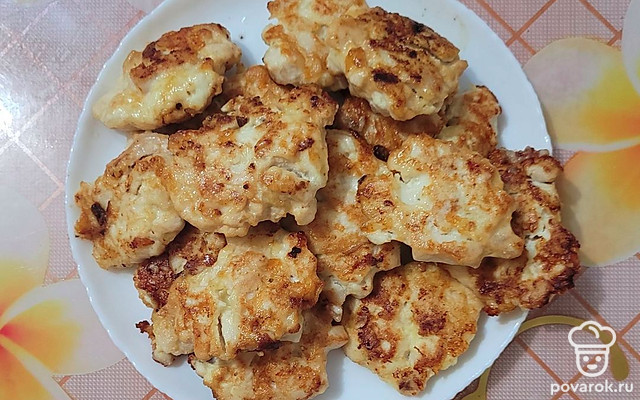 Растрепки из куриной грудки с сыром — Рецепт с фото