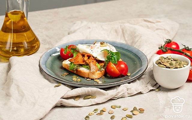 Тост с лисичками — Рецепт с фото