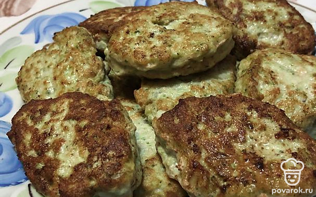 Куриные котлеты с броколли — Рецепт с фото