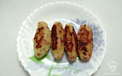 Подавайте котлеты на общей тарелке. Приятного аппетита!