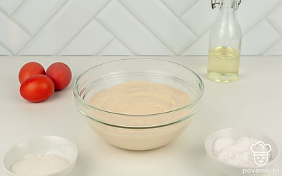 Тщательно мешайте тесто, чтобы оно получилось без комков.