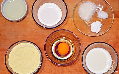 Подготовьте и отмерьте все ингредиенты.