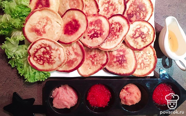Вкусные оладьи с икрой — Рецепт с фото