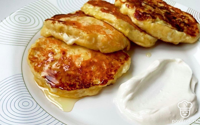 Сладкие кабачковые оладьи — Рецепт с фото