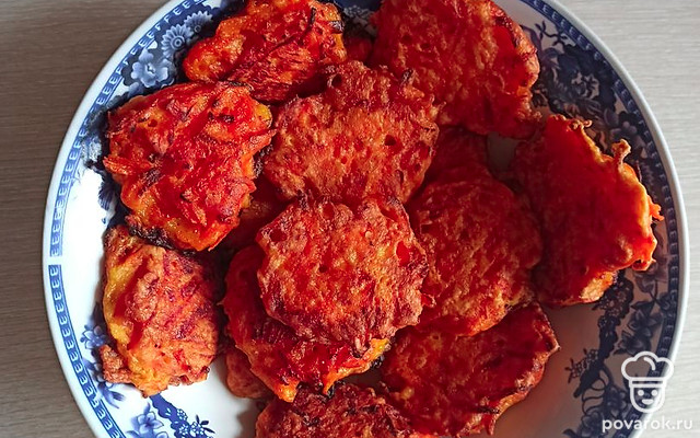 Тыквенные оладушки к завтраку — Рецепт с фото