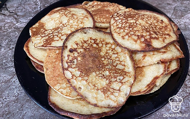 Банановые оладьи без муки — Рецепт с фото