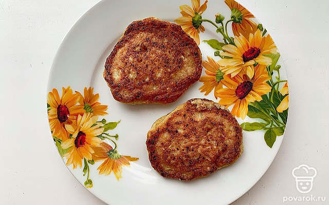 Оладьи из квашеной капусты — Рецепт с фото