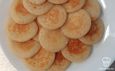 Оладушки в дырочку — Рецепт с фото