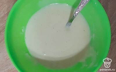 Перемешать всё до однородности.