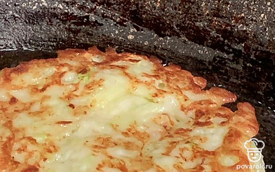 Жарить до золотистой корочки. 